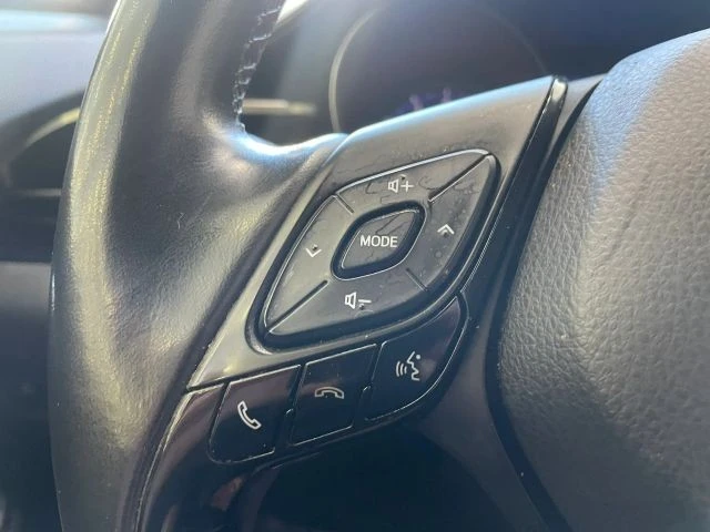 2018 Toyota C-HR - Image 11 of 31