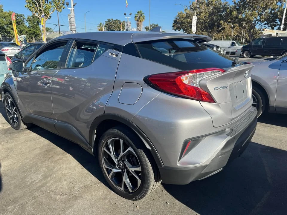 2018 Toyota C-HR - Image 3 of 8