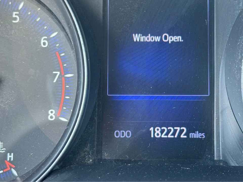 2018 Toyota C-HR - Image 8 of 8