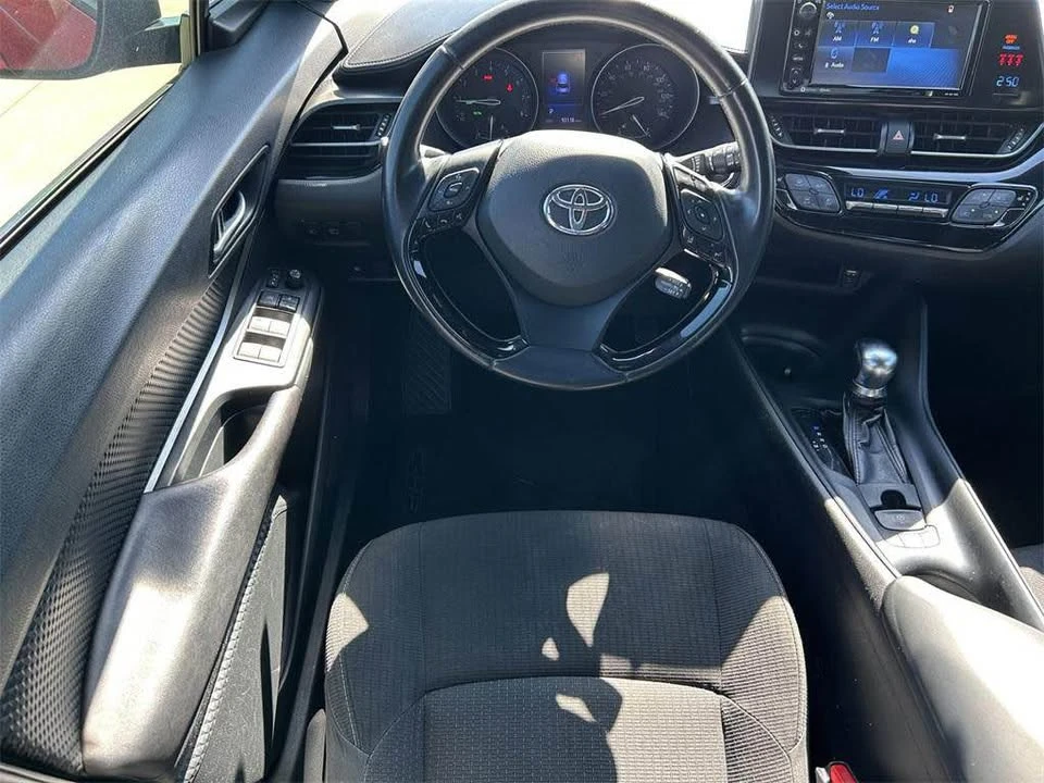2018 Toyota C-HR - Image 11 of 12