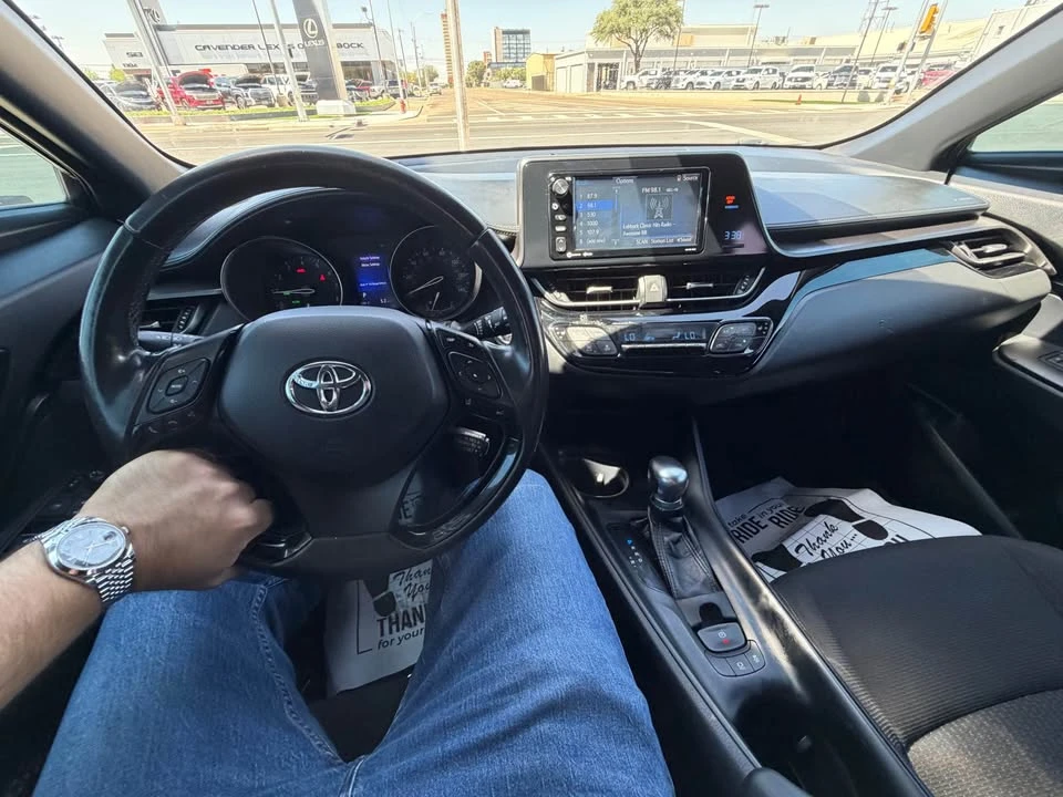 2018 Toyota C-HR - Image 10 of 13