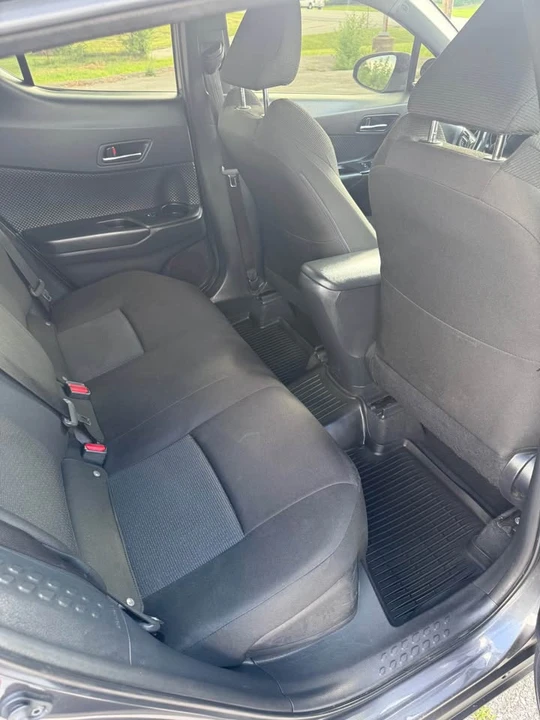 2018 Toyota C-HR - Image 6 of 10