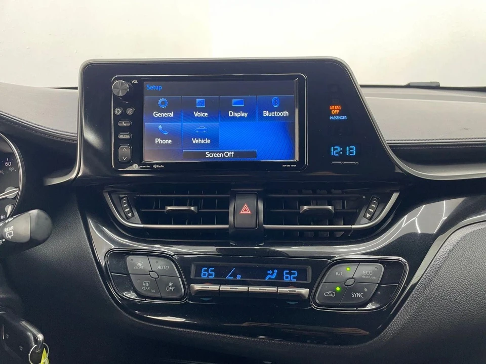 2018 Toyota C-HR - Image 17 of 31
