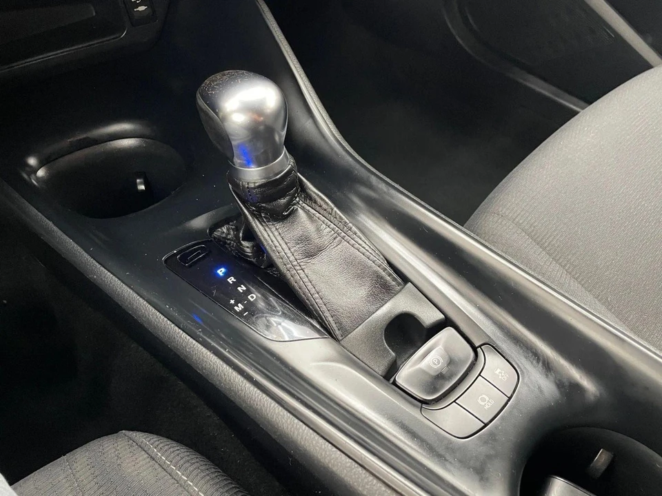 2018 Toyota C-HR - Image 22 of 31
