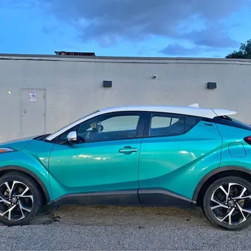 2018 Toyota C-HR XLE Sport Utility 4D