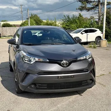 2018 Toyota C-HR XLE Sport Utility 4D