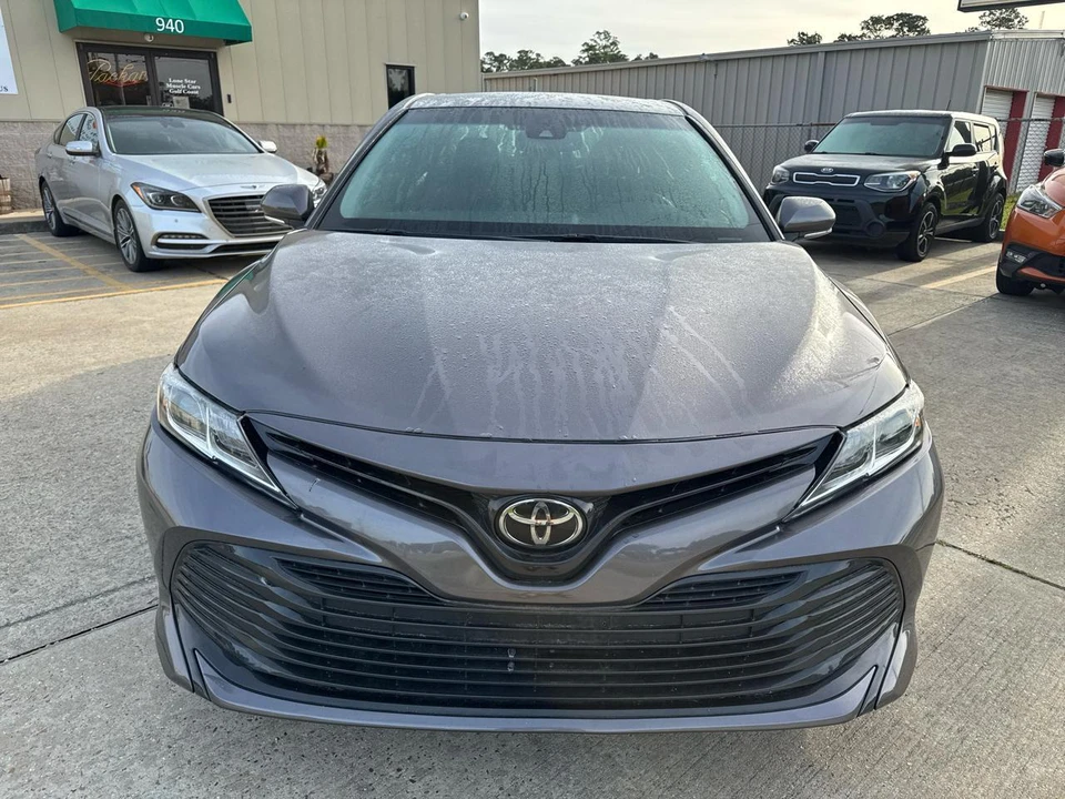 2018 Toyota Camry 8th Gen - Image 5 of 27