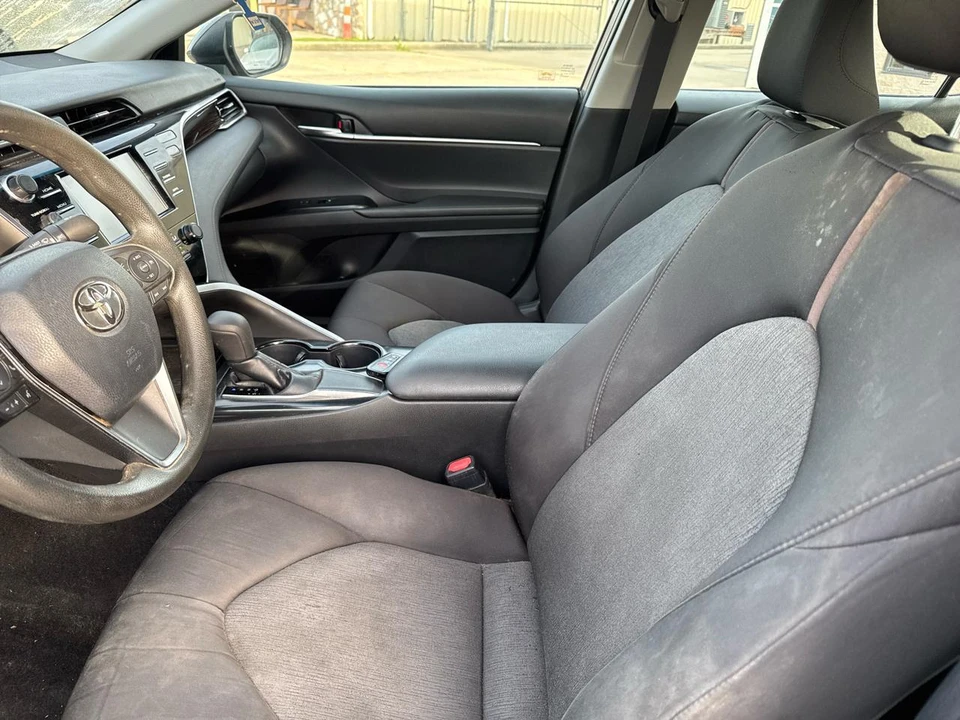 2018 Toyota Camry 8th Gen - Image 21 of 27