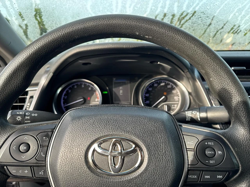 2018 Toyota Camry 8th Gen - Image 25 of 27