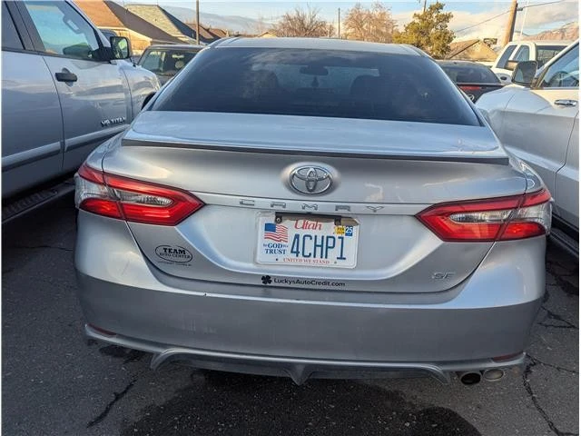 2018 Toyota Camry 8th Gen - Image 4 of 10