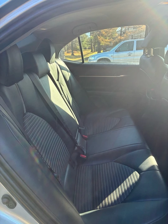 2018 Toyota Camry 8th Gen - Image 7 of 8