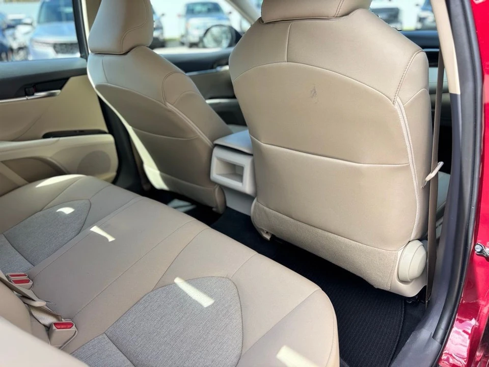 2018 Toyota Camry 8th Gen - Image 13 of 21