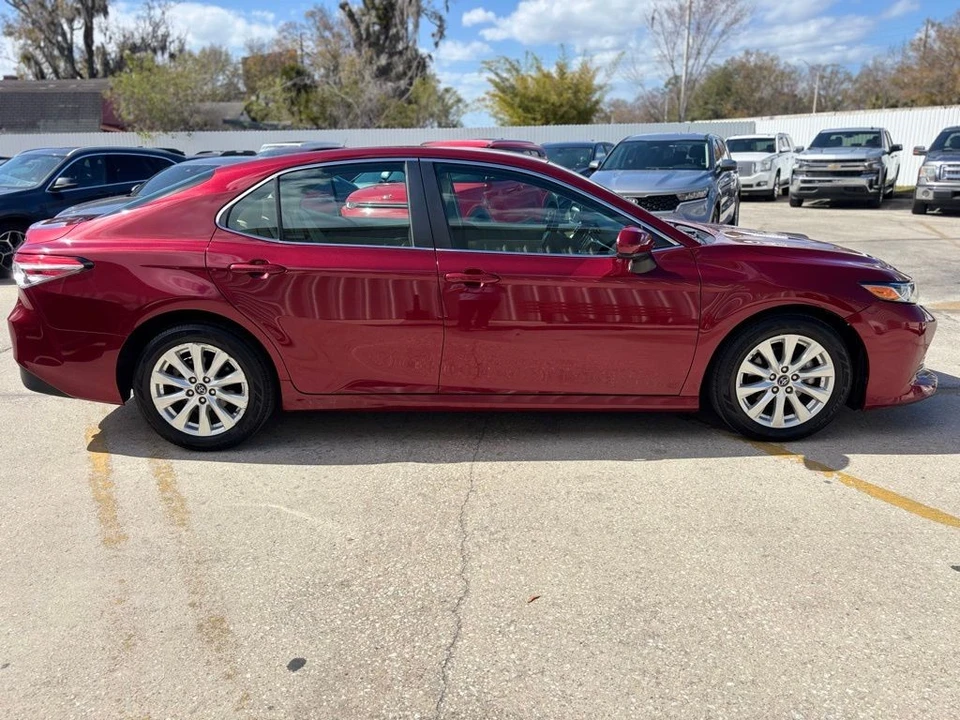 2018 Toyota Camry 8th Gen - Image 6 of 21