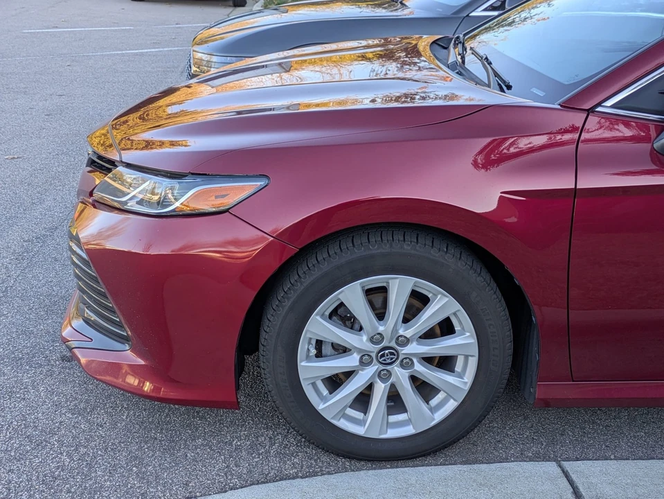 2018 Toyota Camry 8th Gen - Image 8 of 12