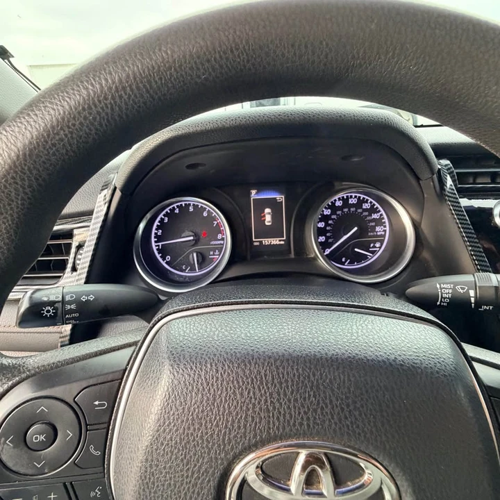 2018 Toyota Camry 8th Gen - Image 5 of 12