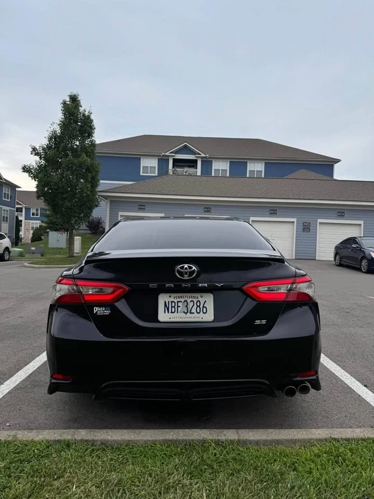 2018 Toyota Camry 8th Gen - Image 6 of 11
