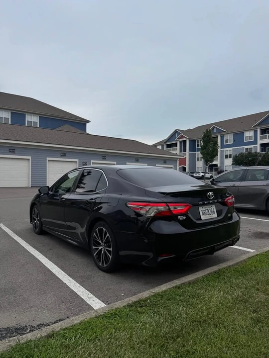 2018 Toyota Camry 8th Gen - Image 7 of 11