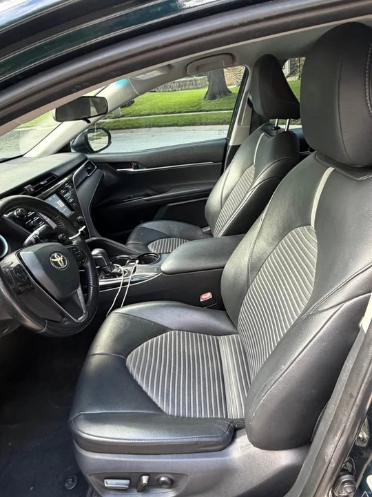 2018 Toyota Camry 8th Gen - Image 11 of 17