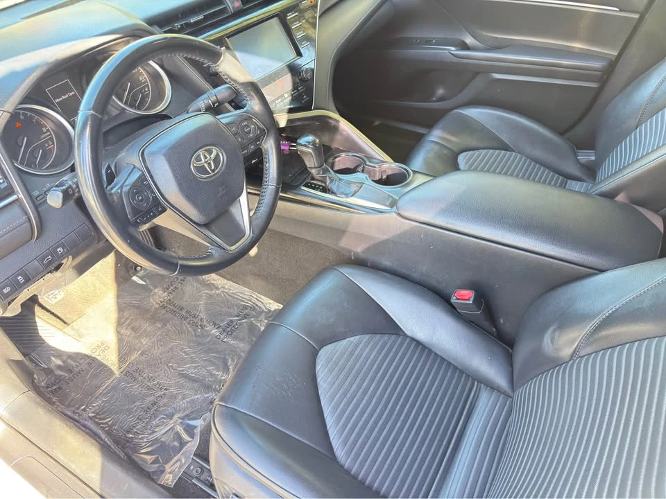 2018 Toyota Camry 8th Gen - Image 8 of 12