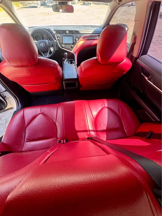2018 Toyota Camry 8th Gen - Image 4 of 5