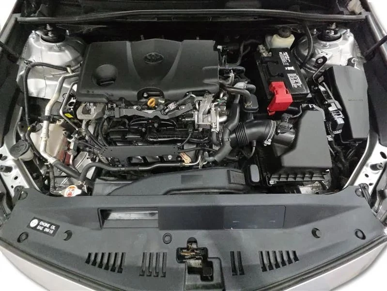 2018 Toyota Camry 8th Gen - Image 11 of 12