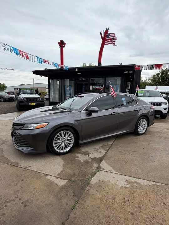 2018 Toyota Camry 8th Gen - Image 3 of 16