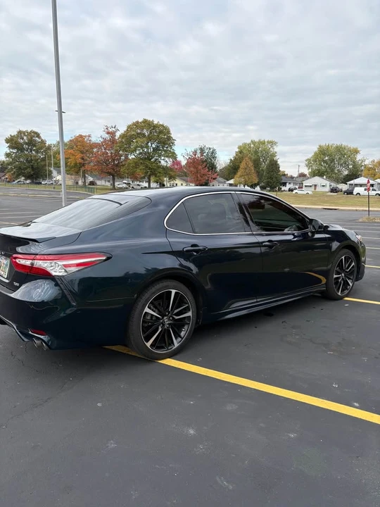 2018 Toyota Camry 8th Gen - Image 4 of 12
