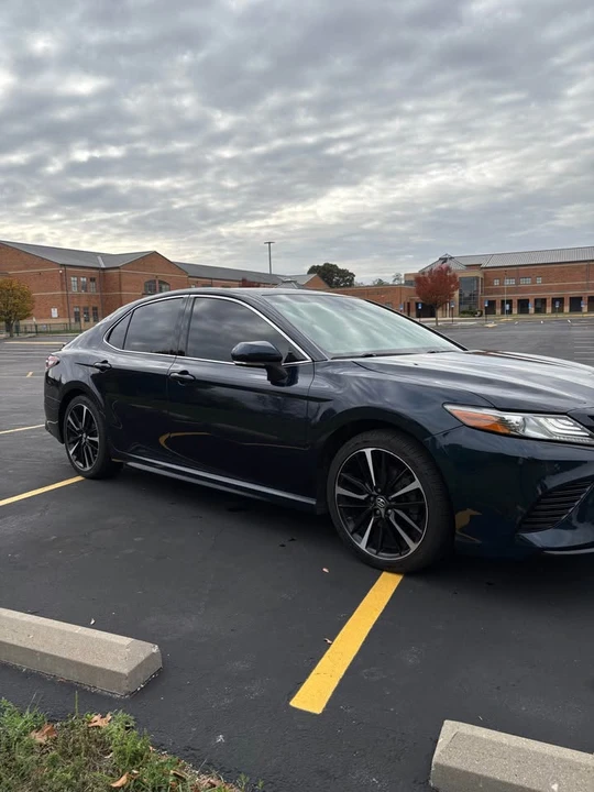 2018 Toyota Camry 8th Gen - Image 3 of 12