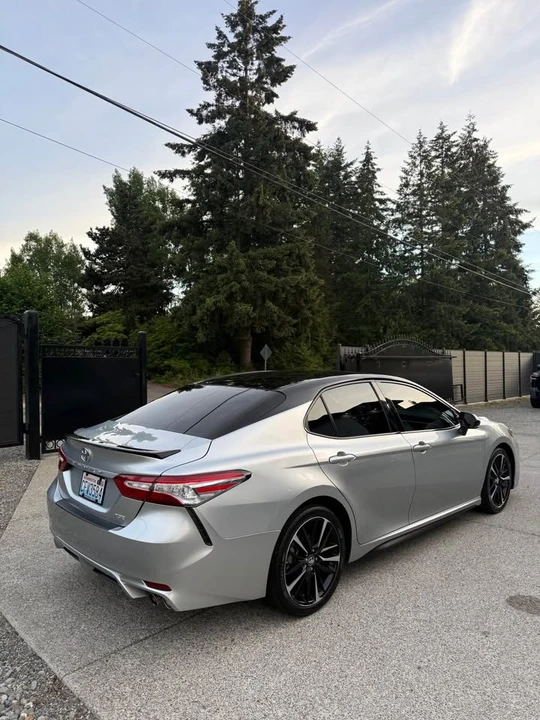 2018 Toyota Camry 8th Gen - Image 4 of 12