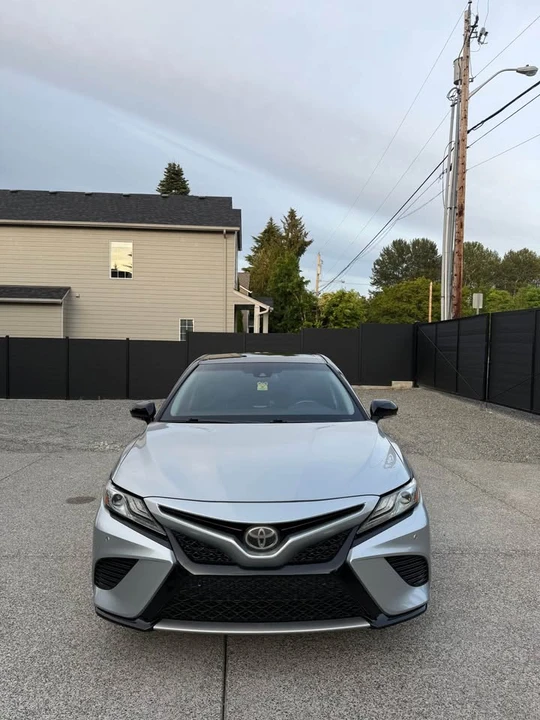 2018 Toyota Camry 8th Gen - Image 2 of 12
