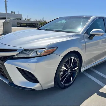 2018 Toyota Camry XSE Sedan 4D