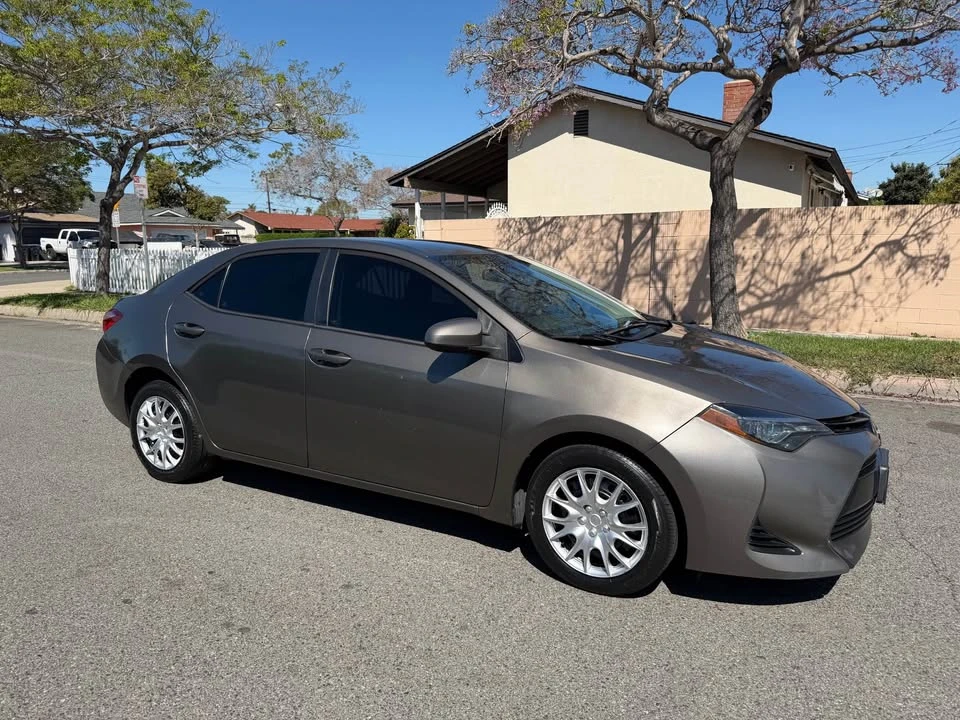 2018 Toyota Corolla 11th Gen - Image 2 of 10