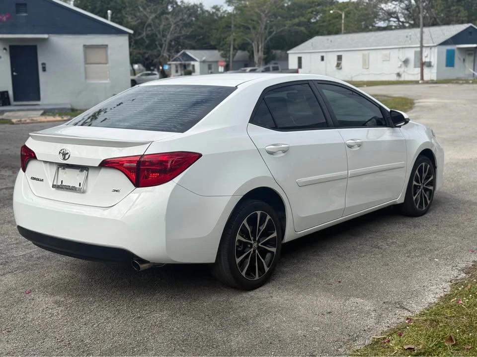 2018 Toyota Corolla 11th Gen - Image 5 of 11