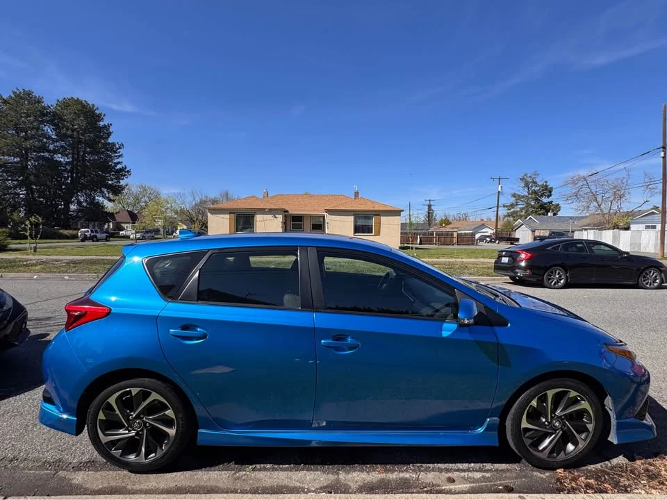 2018 Toyota Corolla 11th Gen - Image 3 of 12