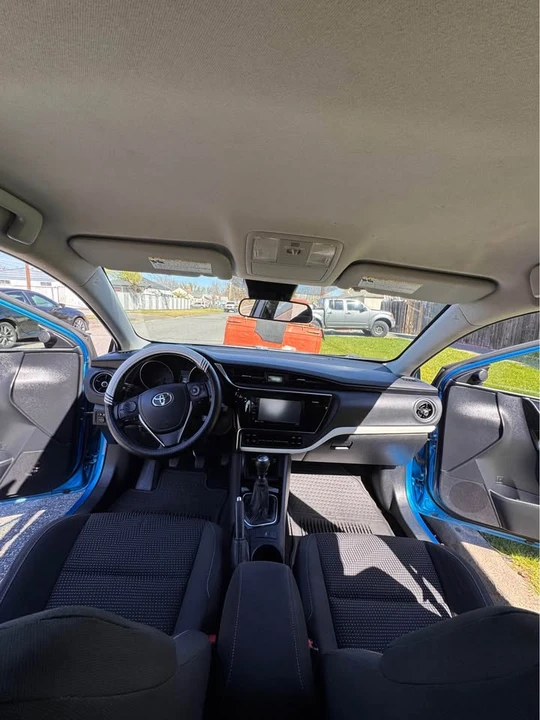 2018 Toyota Corolla 11th Gen - Image 6 of 12