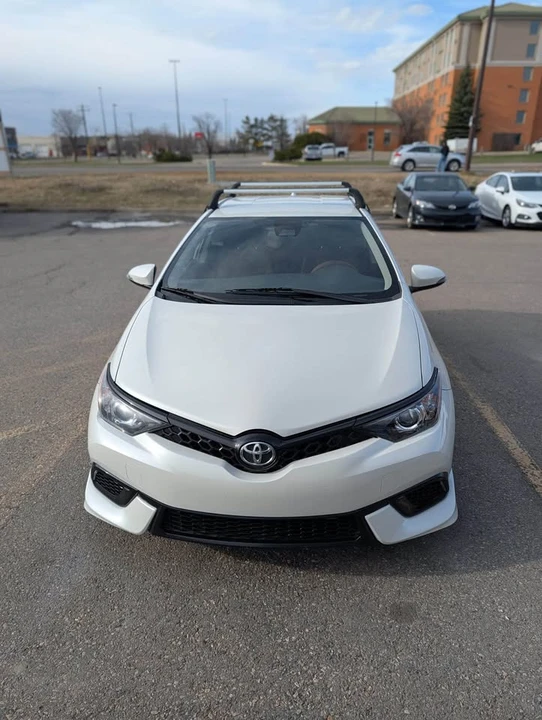 2018 Toyota Corolla 11th Gen - Image 4 of 15