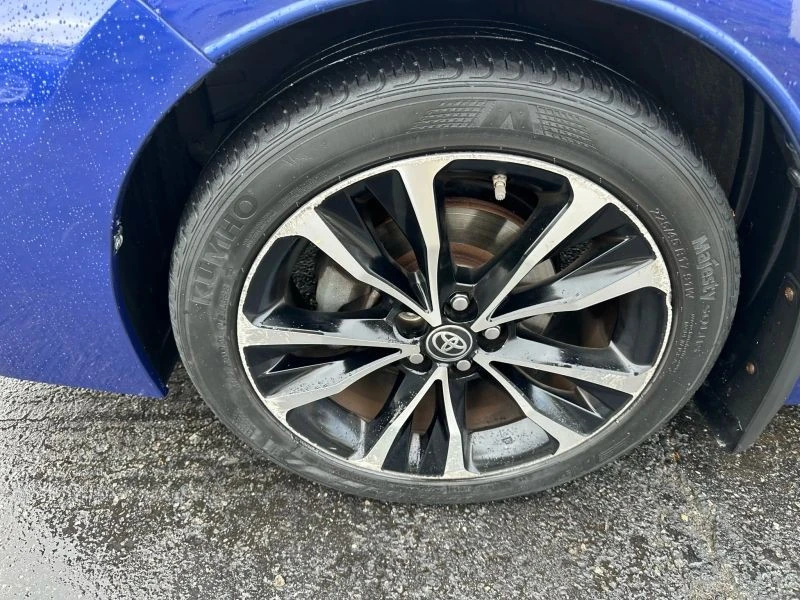 2018 Toyota Corolla 11th Gen - Image 9 of 12