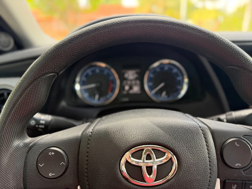 2018 Toyota Corolla 11th Gen - Image 13 of 13