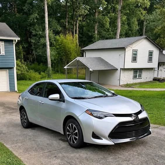 2018 Toyota Corolla 11th Gen - Image 1 of 1