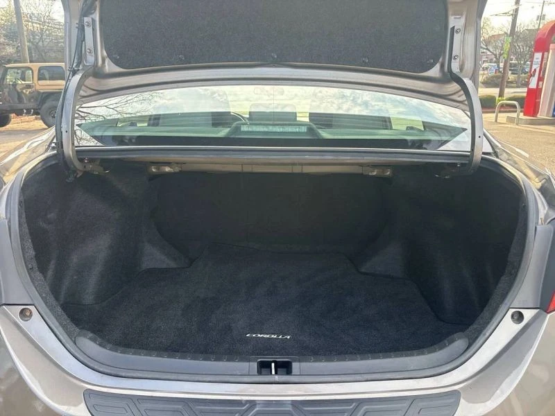 2018 Toyota Corolla 11th Gen - Image 11 of 12