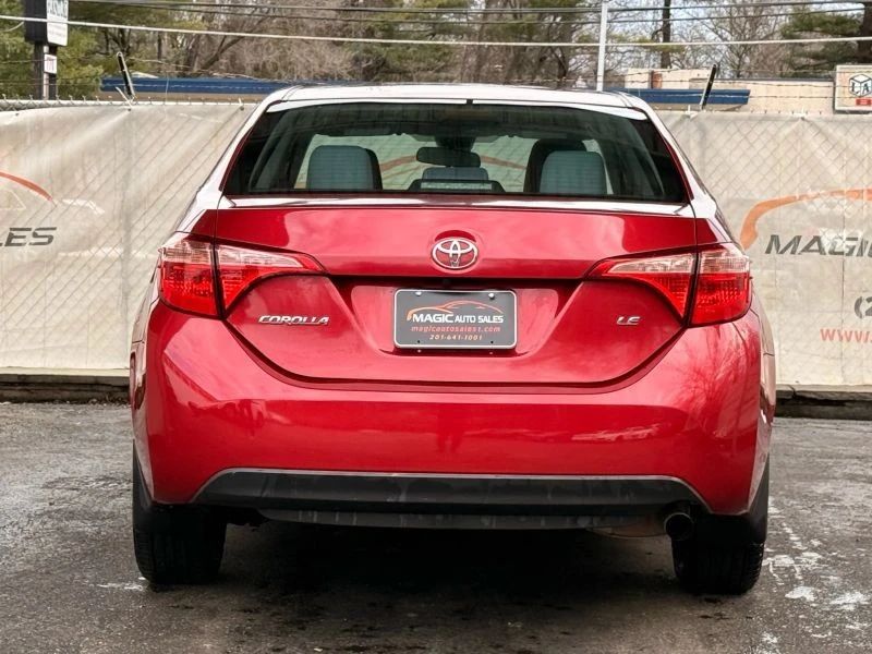 2018 Toyota Corolla 11th Gen - Image 10 of 12