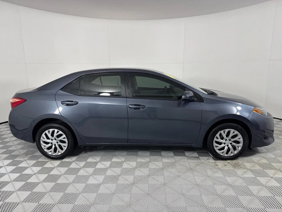 2018 Toyota Corolla 11th Gen - Image 4 of 12