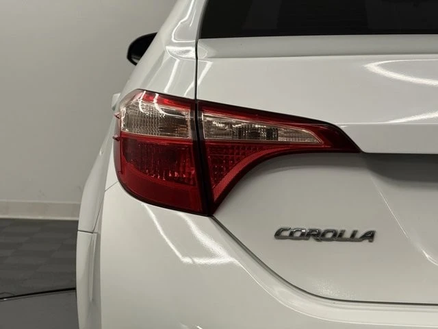 2018 Toyota Corolla 11th Gen - Image 9 of 12