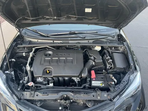 2018 Toyota Corolla 11th Gen - Image 4 of 9