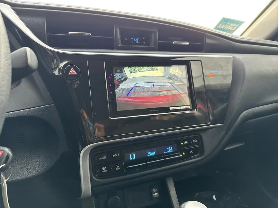 2018 Toyota Corolla 11th Gen - Image 13 of 20
