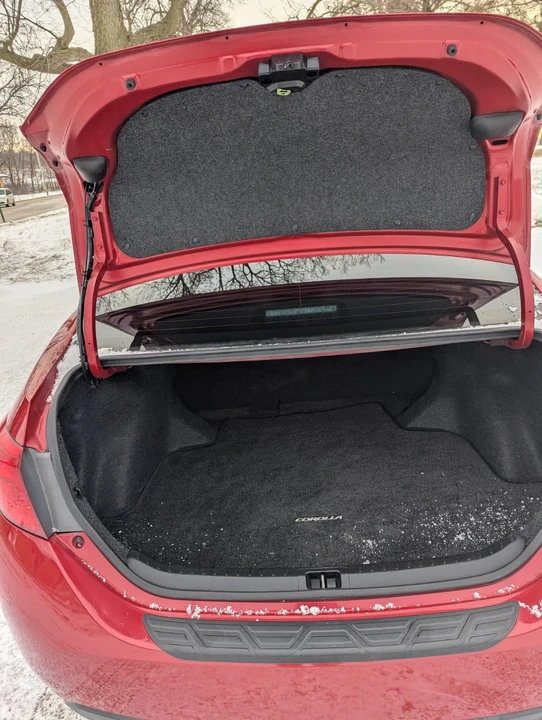 2018 Toyota Corolla 11th Gen - Image 9 of 9