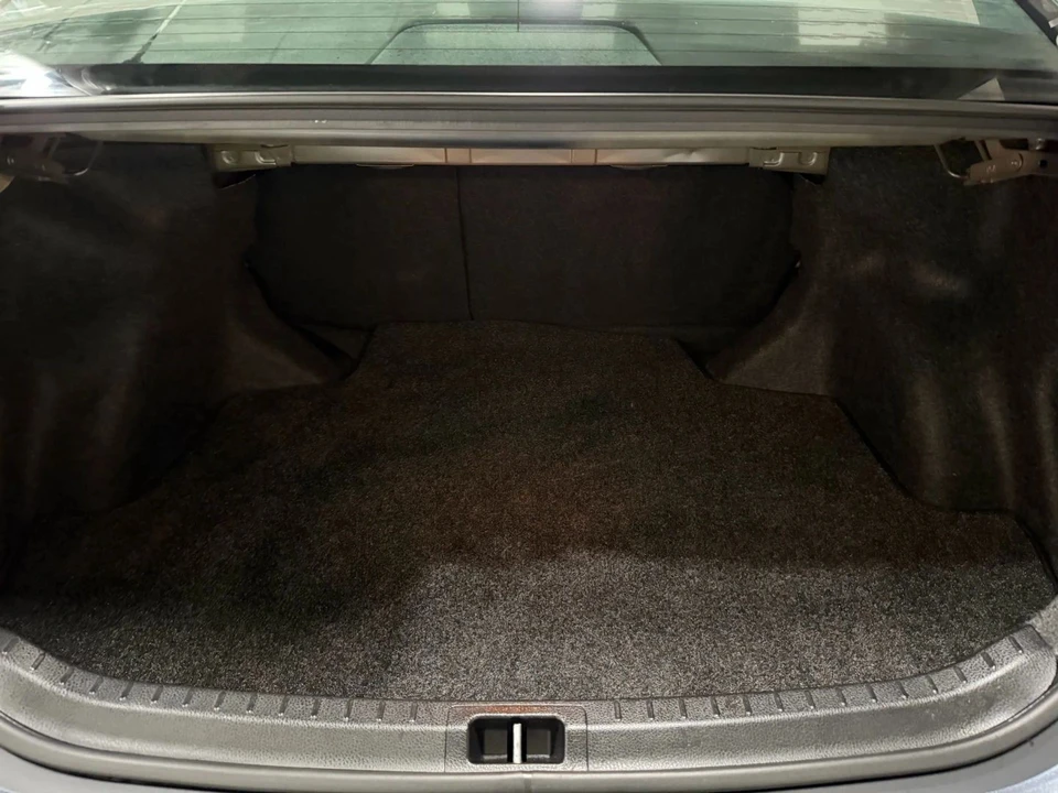 2018 Toyota Corolla 11th Gen - Image 14 of 16