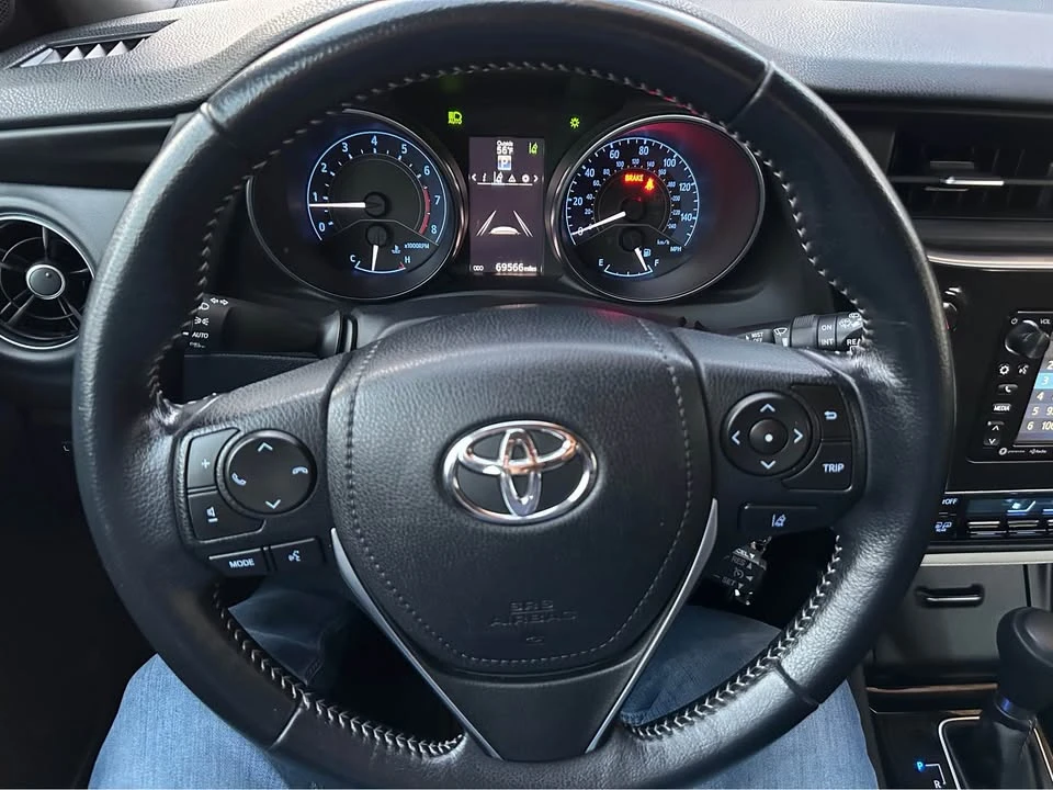 2018 Toyota Corolla 11th Gen - Image 6 of 11