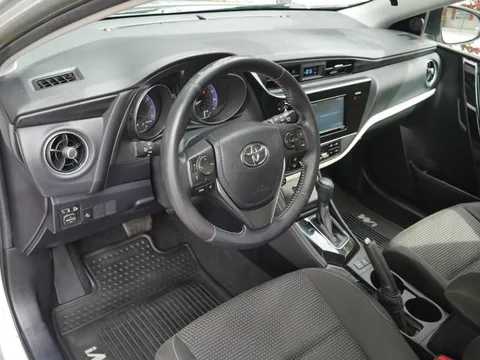 2018 Toyota Corolla 11th Gen - Image 4 of 20