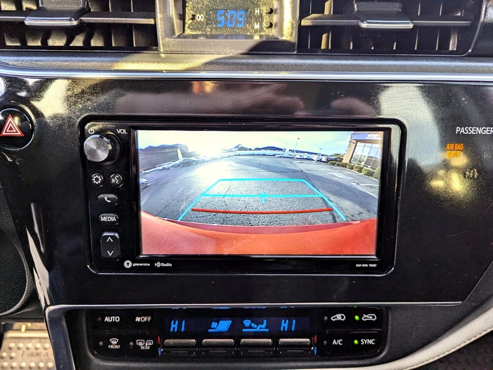 2018 Toyota Corolla 11th Gen - Image 21 of 21